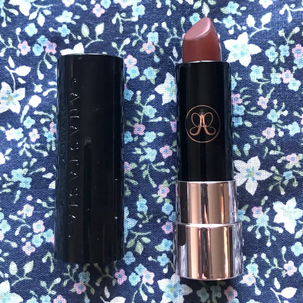 Rust matte Lipstick - Picture 1 of 4